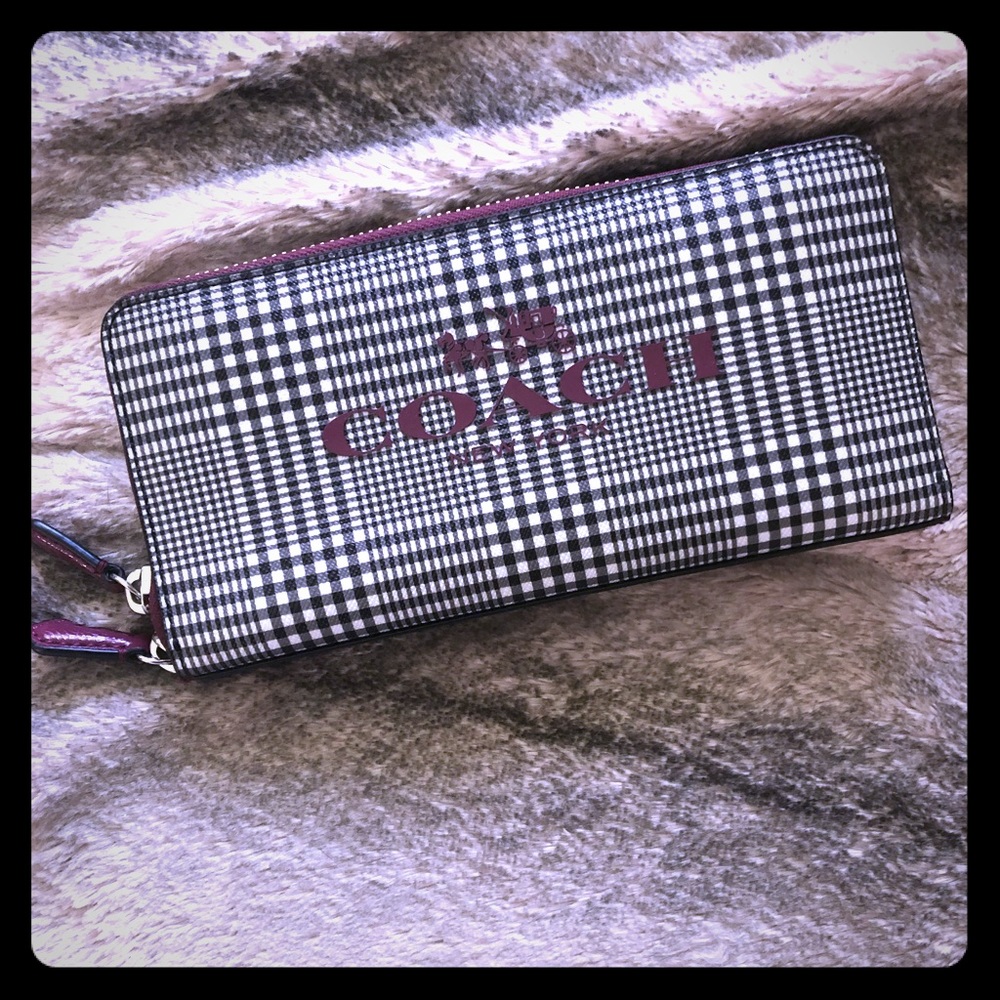 Coach Peyton Glen Plaid print accordion wallet